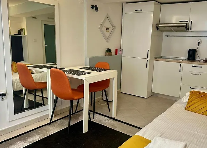 Heart Of Chic Steps From Vitosha Blvd