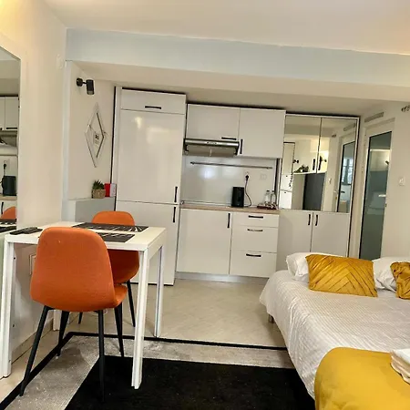 Heart Of Chic Steps From Vitosha Blvd Sofia