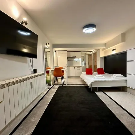 Heart Of Chic Steps From Vitosha Blvd Sofia