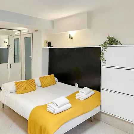 Heart Of Chic Steps From Vitosha Blvd Apartment *
