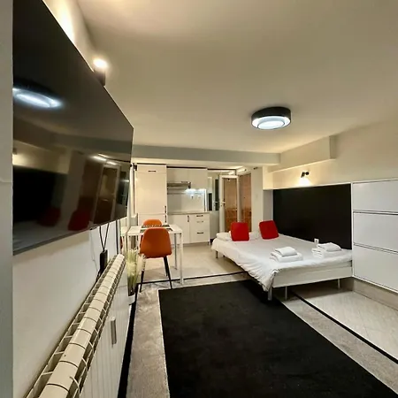 Heart Of Chic Steps From Vitosha Blvd